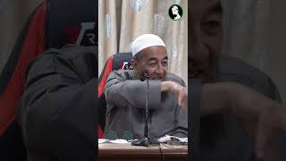 Hukum Makan Sambil Bercakap - Ustaz Azhar Idrus
