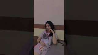 Download lagu NGANTERIN DOI BELI NASI GORENG | HALU STORY #shorts  #storyhalu #storyig #storywa mp3