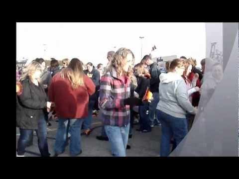 102.5 WIOG Justin Bieber Turkey Drop 2012.wmv
