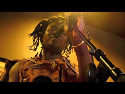 "Kukaaya" live - Msafiri Zawose