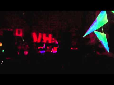 Retour aux boucles 2 - Live Batterie /basse / accordéon