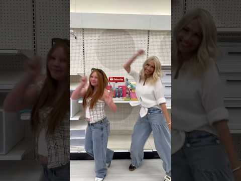 Go see what SCHOOL SUPPLIES i got!!! Happy first week of school !!📚✏️ #notenoughnelsons