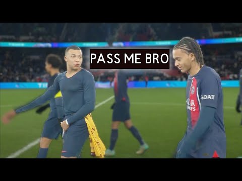 Kylian MBAPPE's REACTION When His Brother Ethan Mbappe had debut with him