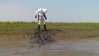 preview picture of video 'Part 2, Exploring black deep mud in white jeans and sneakers'