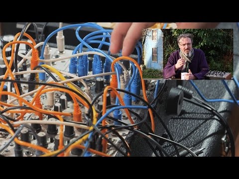 Molten Modular 01 - Introduction to Eurorack Modular synthesis series