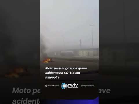 Moto pega fogo após grave acidente na SC-114 em Itaiópolis
