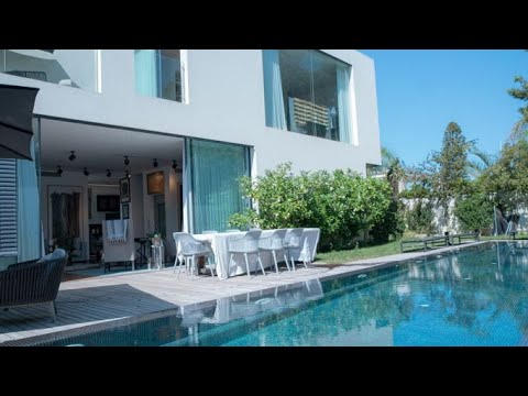 A new modern and luxurious house