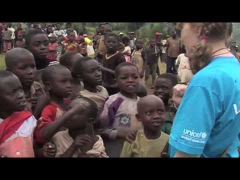 Mia Farrow: "You never leave the company of children feeling hopeless". World Refugee Day, 20 June.