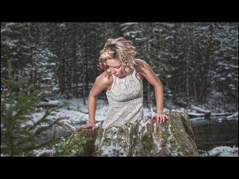 A Winter Fairytale Forest Shoot