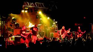 The Acacia Strain - Whoa! Shut It Down (LIVE HD)