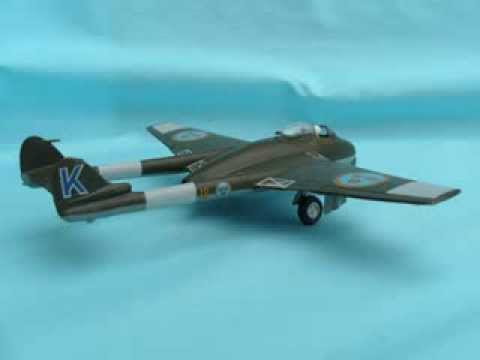 AIRFIX (HELLER) 1/72 FB.5 / J28 B Vampire - A Building Review