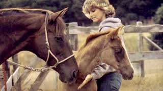 Olivia Newton-John - Pony Ride - Lyrics