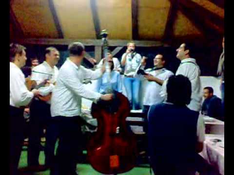 Tamburaši kod Lamuta 13092009.mp4