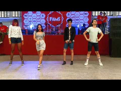 《Cute》4CLOSER (4 가까운) - Meow Meow 야옹 야옹 (CLC) @인기가요 Fams Kpop 2017 20170604