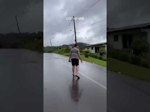 Tornado destrói escola e casas em Farroupilha, no RS, com ventos de mais de 100km/h; vídeos