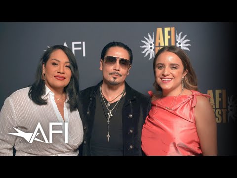 Trailer SELENA Y LOS DINOS: A Conversation with Isabel Castro, Suzette Quintanilla and Chris Pérez