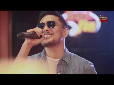 #JammingHot : DINIE & KHAI - BUKAN CINTA AKU