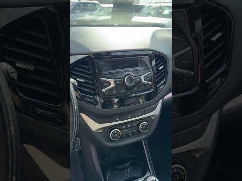 фото lada (ваз)  vesta cross i рестайлинг 0