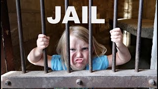 ESCAPED FROM JAIL! (Skit)