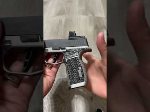 Sig P365x Review: Can It Convert a Loyal Glock Guy?
