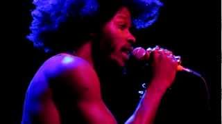 Jesse Boykins III - Limit To Your Love {Live @ Jazz Cafe, London}