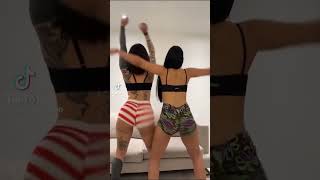 ???#shortsviral #baddie #viral #greenscreen #memes #fakebody #fyptiktok #fyp #twerk