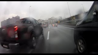 Aprilia SR Max 300 wet weather handling