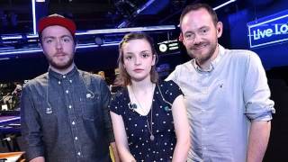 CHVRCHES - Cry Me A River (Cover on BBC Live Lounge)