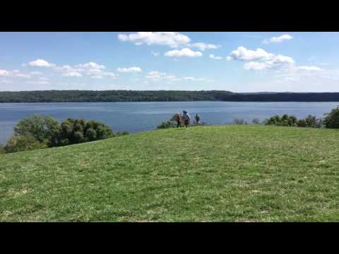 image-What river is behind Mt Vernon?