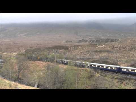 37259 and 37423 on 'The Lochalsh Highlander'. 25/04/14.