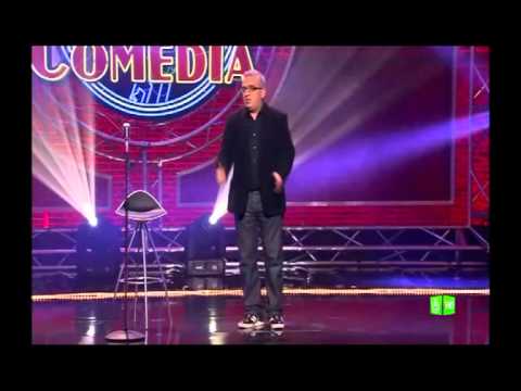 Fragmento "El Club de la Comedia"  - Leo Harlem - "Poseído por el chándal"