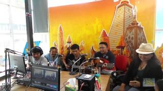 เพลงหาได้แต่พอได้กิน-โจ้จินตกวีวงไม้มูน(ร้องสดออกรายการคลื่นสบายสเตชั่น)