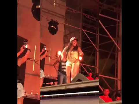 Show da Tati Quebra Barraco e Eu amo Baile Funk