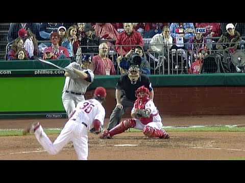WS 2009 Gm 3: Pettitte singles home Swisher in 5th