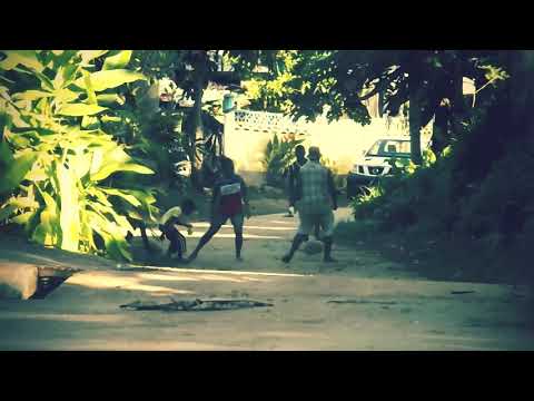 Lil Chrizzy featuring Baka Vanu & Falgon Official Video Clip