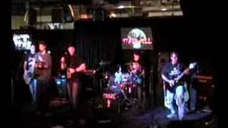 Slipping Under live @ Dr. Unks