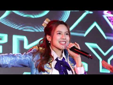 Fancam น้ำหนึ่ง Namneung BNK48 - BNK Festival @ Joox Weekly Update 181221