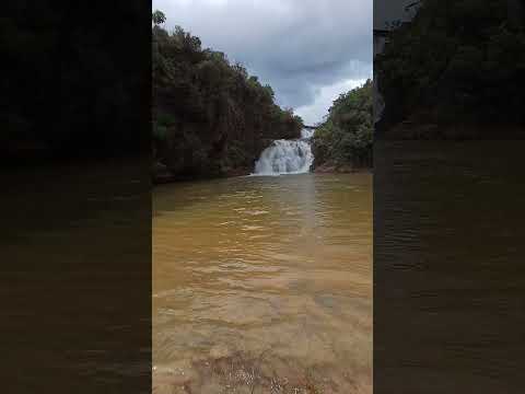 Cachoeira quatro quedas  ou da ponte, parte 2 em tapira-MG