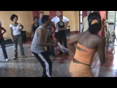 Cuban rumba guaguancó dance demo by Cuban dancers
