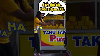 Download lagu Gara-gara Tahu, Bule Disuruh Nunggu Bosnya Datang!! mp3