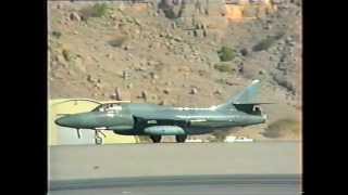 preview picture of video 'Khasab Gate Guardian, a RAFO T67 Hawker Hunter (803), on it's final flight in 1992'