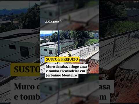 Muro desaba, atinge casa e tomba escavadeira em Jerônimo Monteiro #shorts #noticias