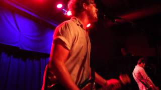 METZ - Headache (Live at High Noon Saloon)