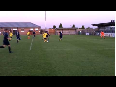 St Neots Town Reserves vs CleanSlate FC - Super IK on the ball