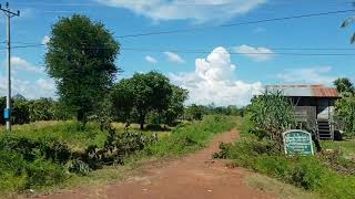 On the way from Mundulriri to Rattanakiri