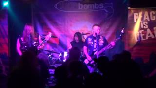 Video 1000bombs in Bratislava u Očka, 11.IV.2014