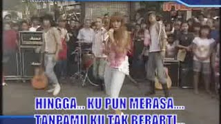 Download lagu Pinkan Mambo - Wanita Terindah (Live) mp3