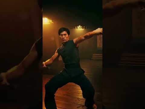 The Speed of a Legend: Bruce Lee’s Deadly Nunchaku Skills! 🔥#BruceLee #MartialArts #Nunchaku #KungFu
