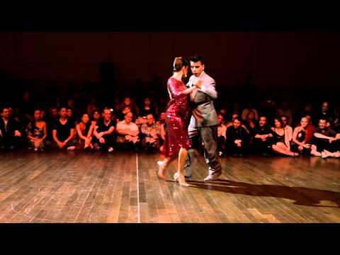  Roxana Suarez  and  Sebastian Achaval  are  dancing  to  the  milonga  "  Todos te quieren  "  by  Ángel D'Agostino  at  Brussels Tango Festival  in  2015