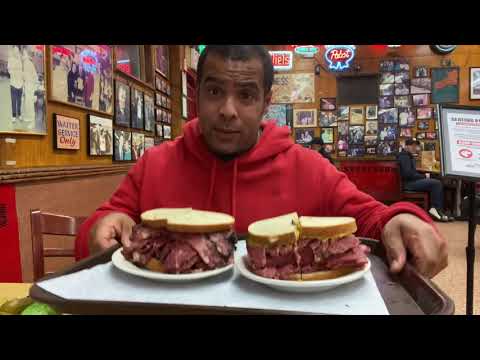 Pastrami and Corn Beef sandwich #sandwich #newyork #viralvideo #youtubeshorts #food #viral #foodie